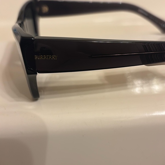 Burberry Black Rectangular Sunglasses with Dark Lenses